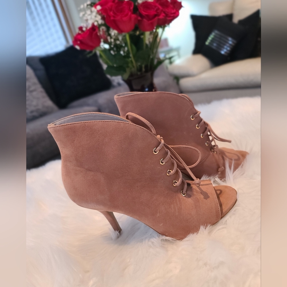 Aldo Tan Stilettos, Size 8